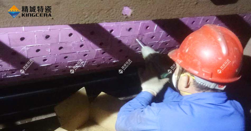 j9国际集团牌新型耐磨陶瓷布料机圆辊使用成效